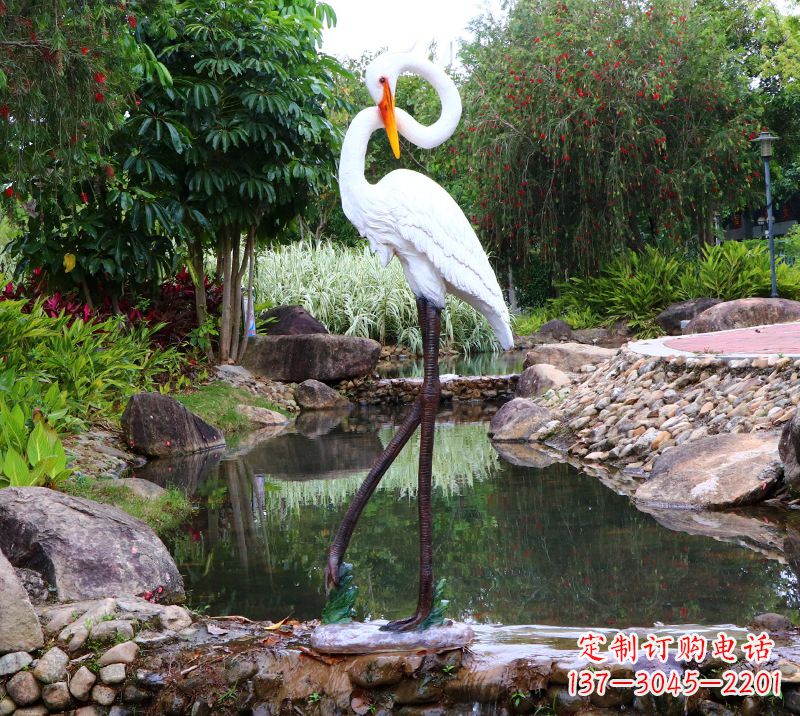 安阳仙鹤雕塑摆件