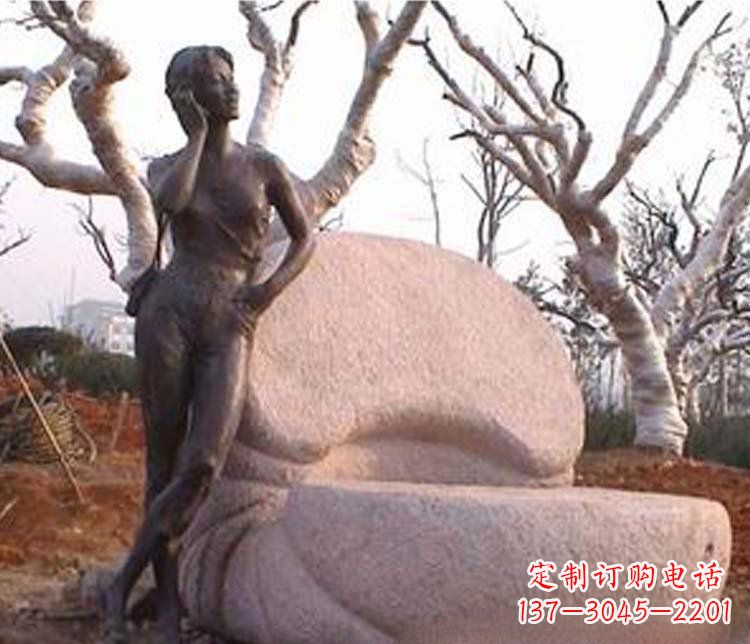 安阳现代女人打电话铜雕