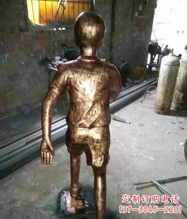 安阳小孩跑步公园人物铜雕 (2)