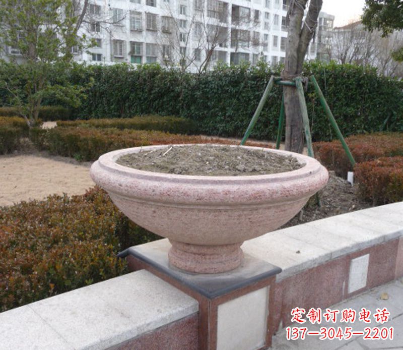 安阳小区花盆石雕