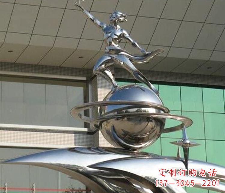 安阳校园不锈钢地球和学生景观雕塑