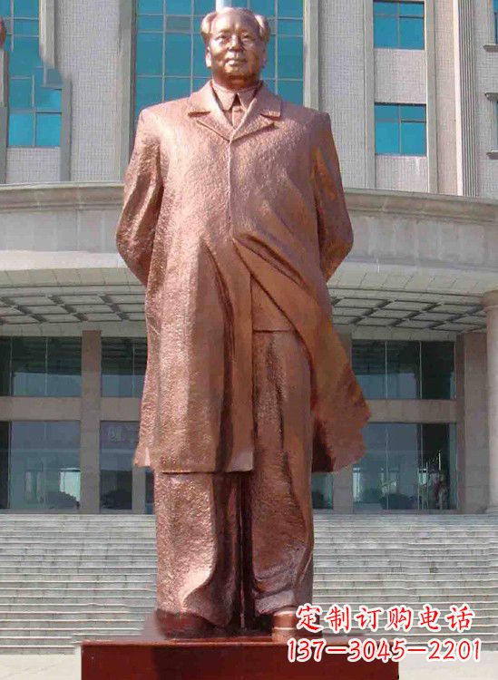 安阳校园毛主席铜像