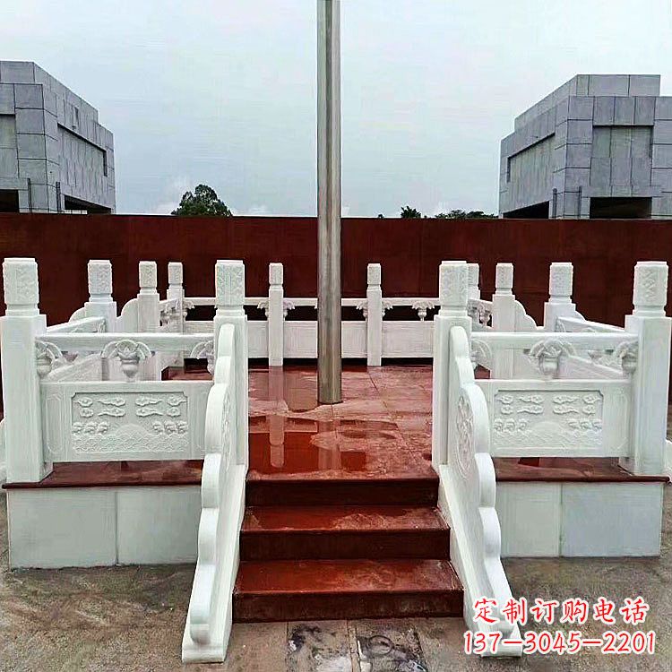 安阳学校石雕升旗台