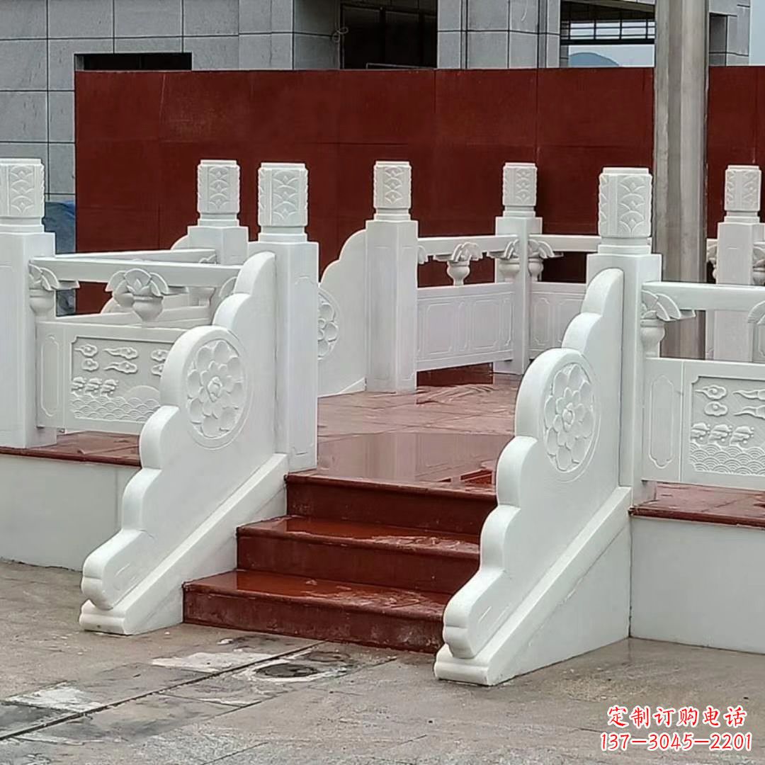 安阳学校校园国旗台石雕