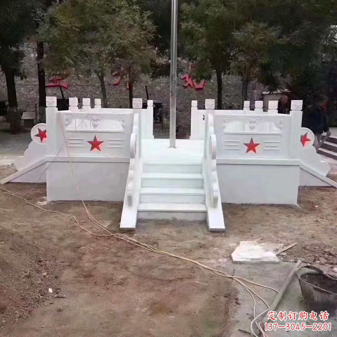 安阳学校校园升国旗台