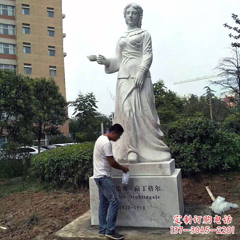 安阳医院园林提灯天使南丁格尔石雕塑