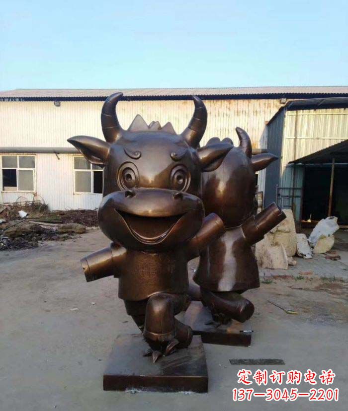 安阳招财牛玻璃钢仿铜动物雕塑