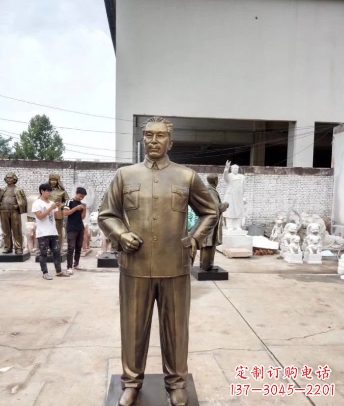 安阳周恩来铜雕 (3)