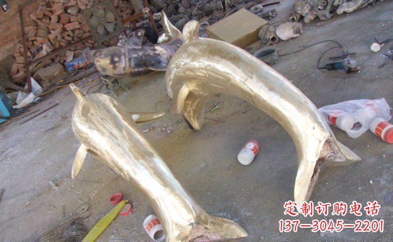 安阳铸铜海豚公园动物铜雕