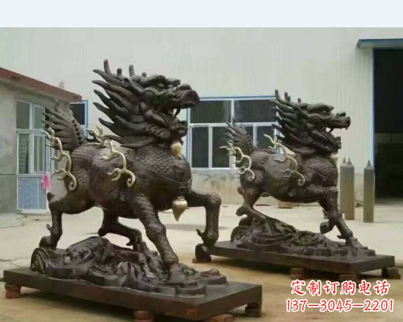 安阳铸铜踏浪麒麟雕塑