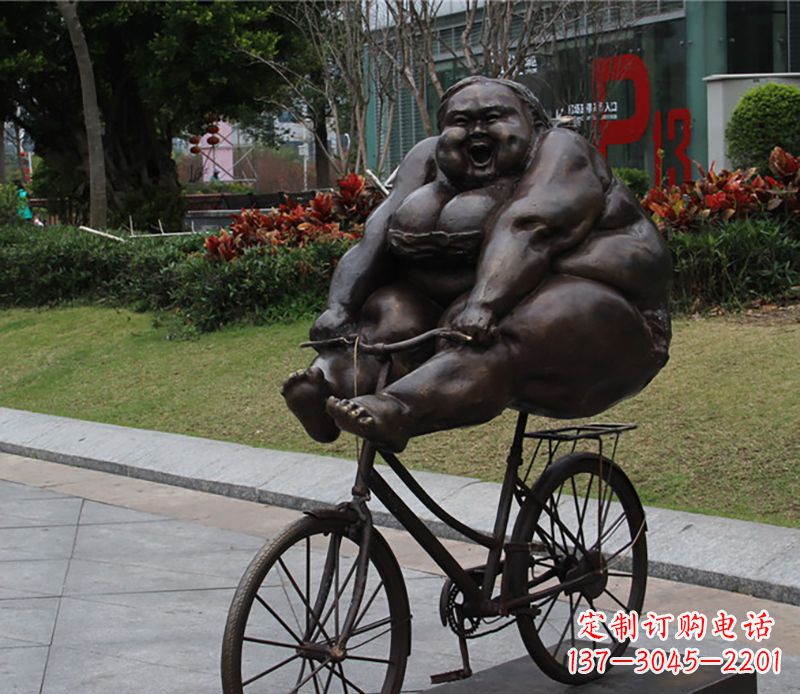 安阳自行车铜雕